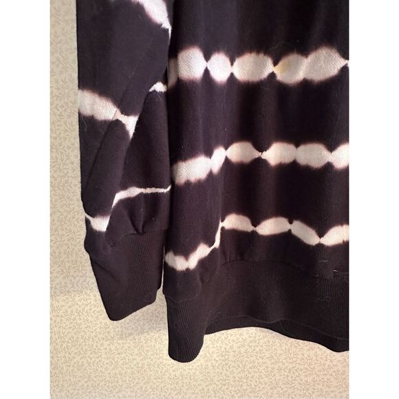 Wild Fable turtleneck sweatshirt - Picture 2 of 6